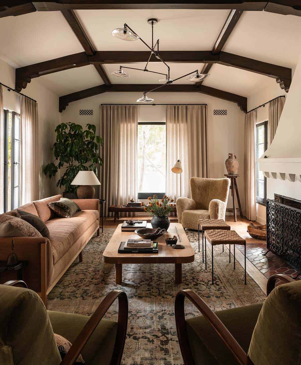 Mediterranean Living Room