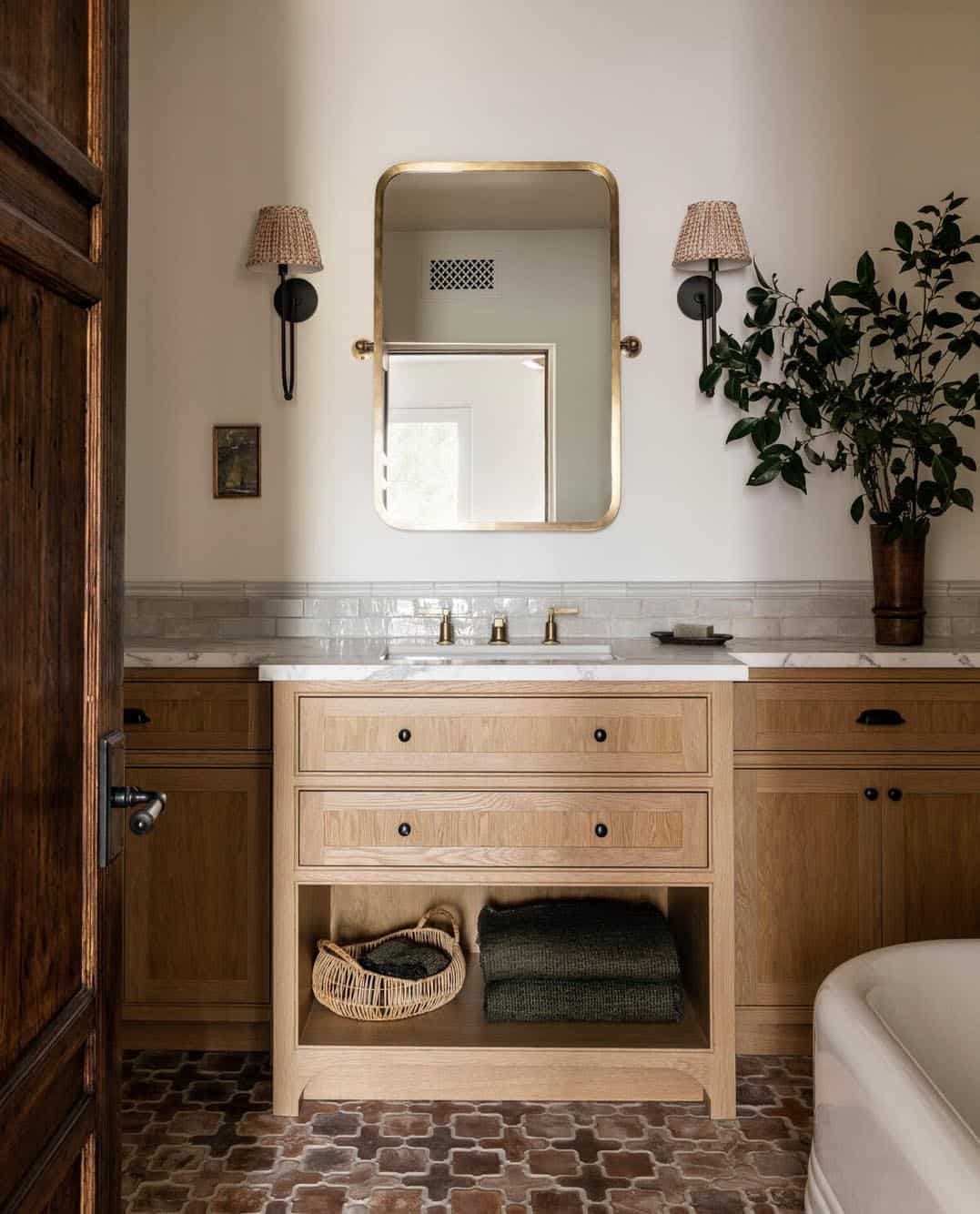 Mediterranean Bathroom