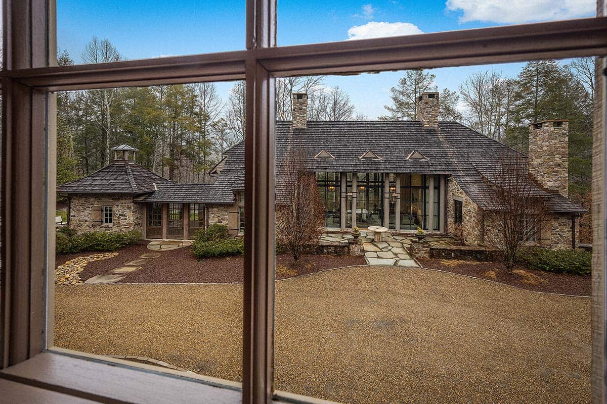 rustic house exterior