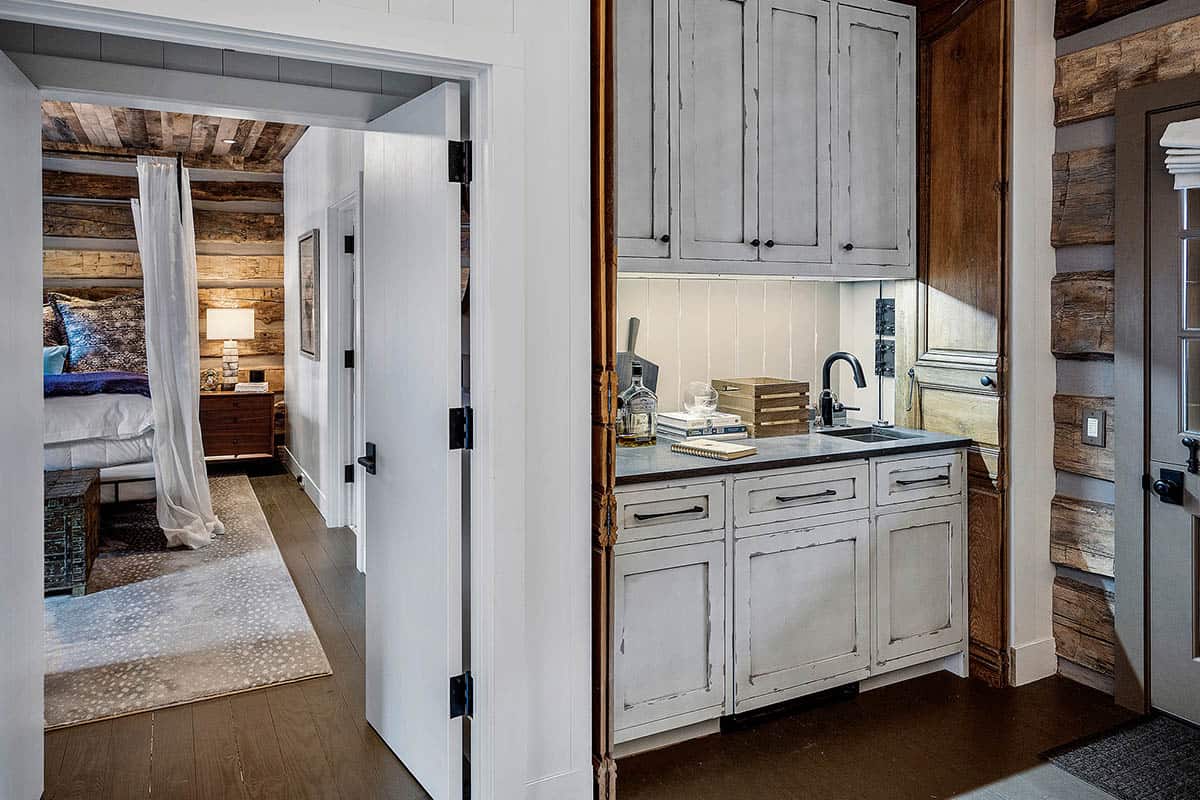 modern rustic wet bar