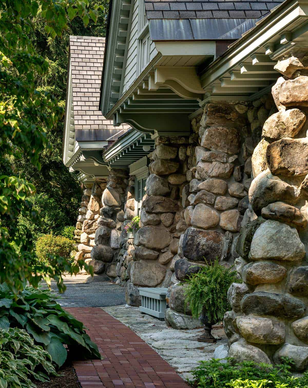 carriage house exterior