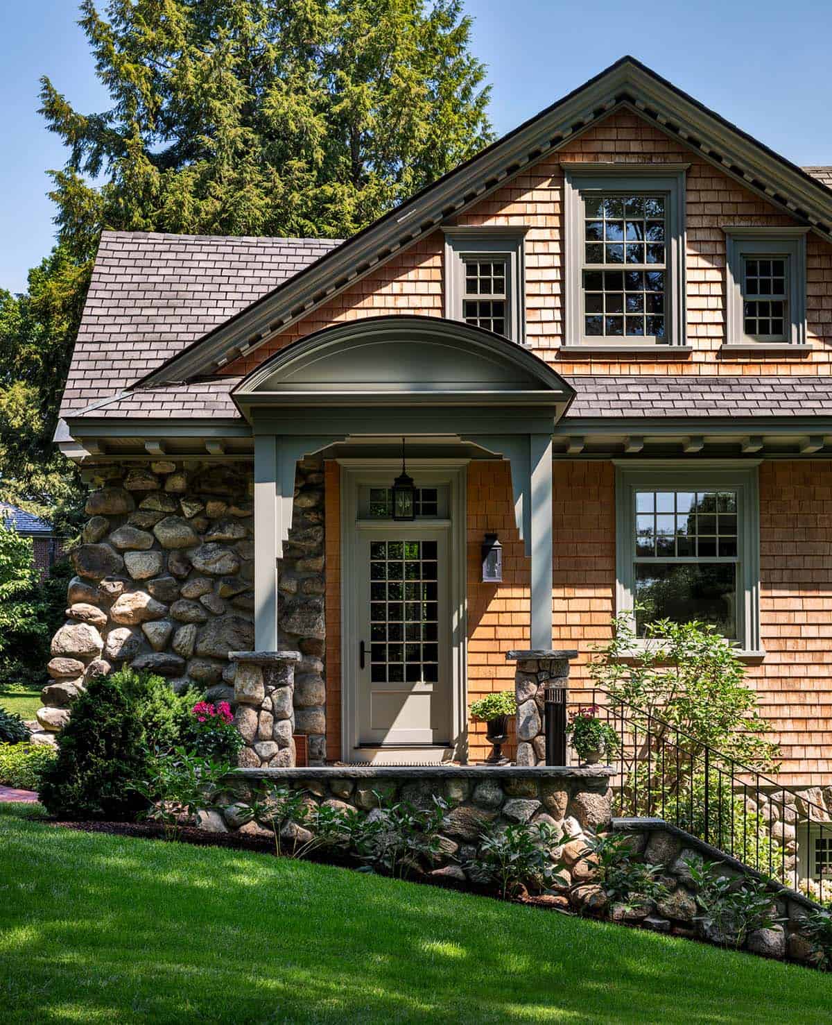 carriage house exterior