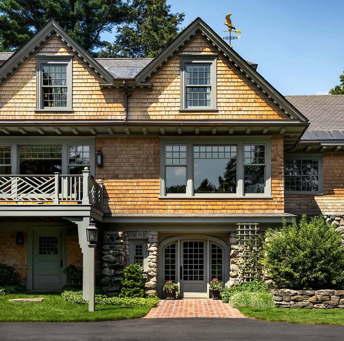 carriage house exterior