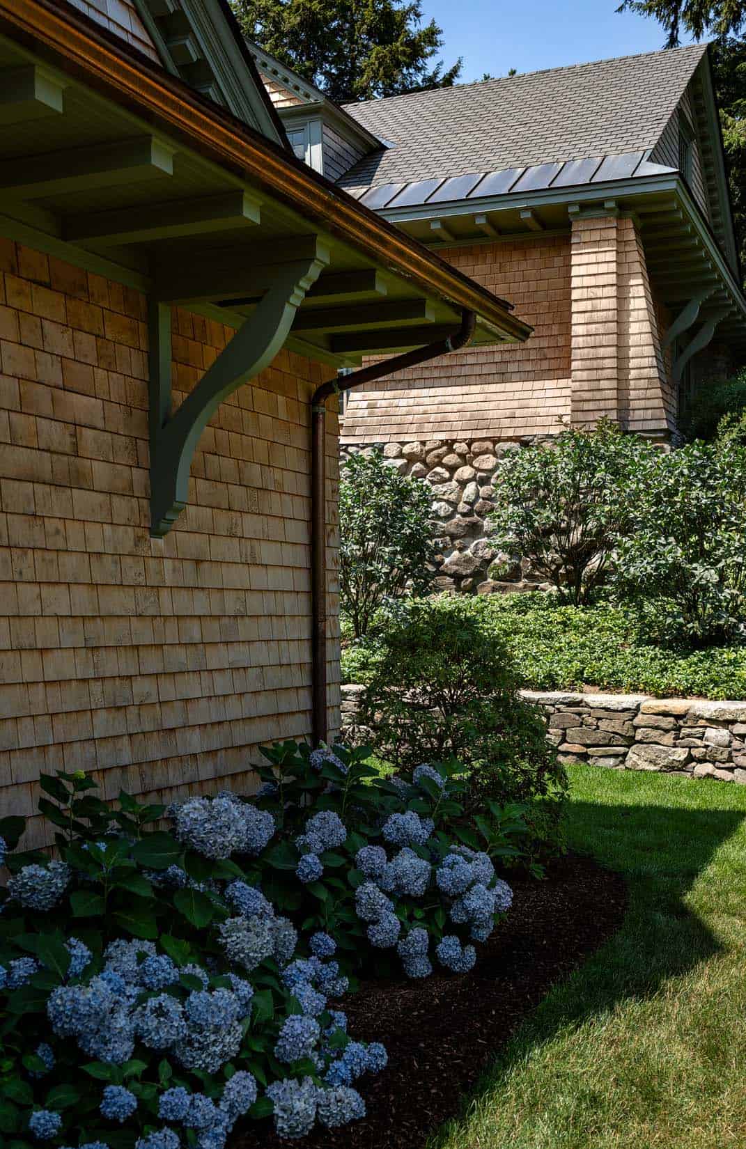 carriage house exterior