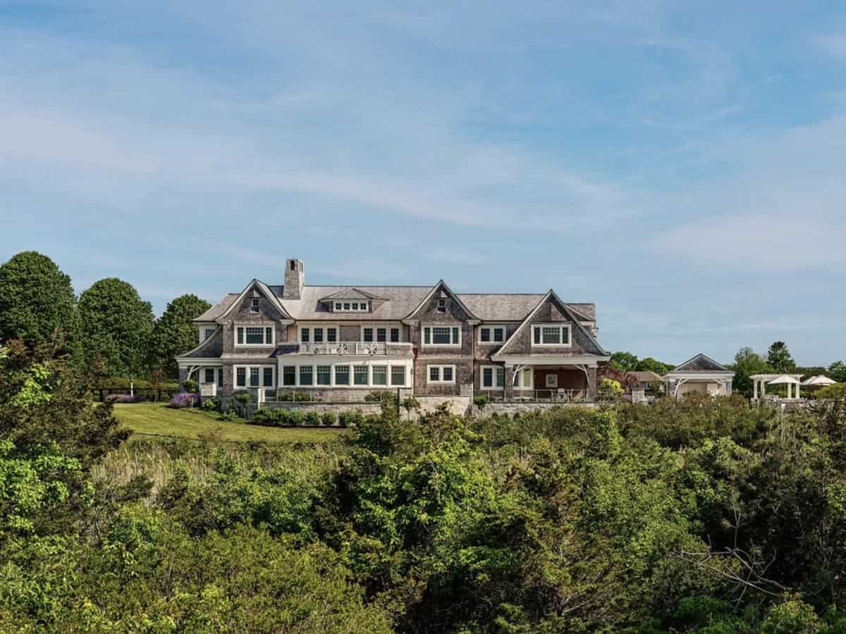 Beach Style Home Exterior