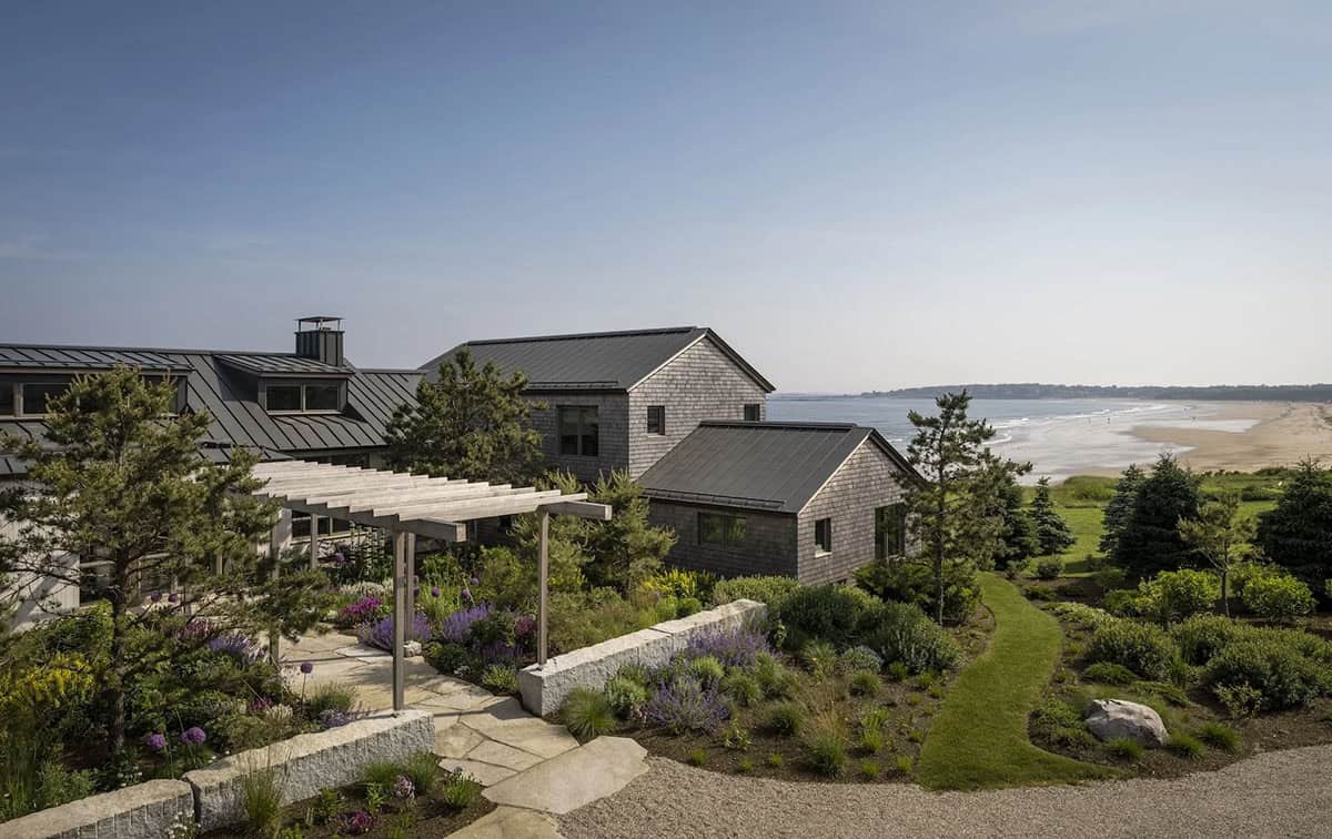 beach house exterior 