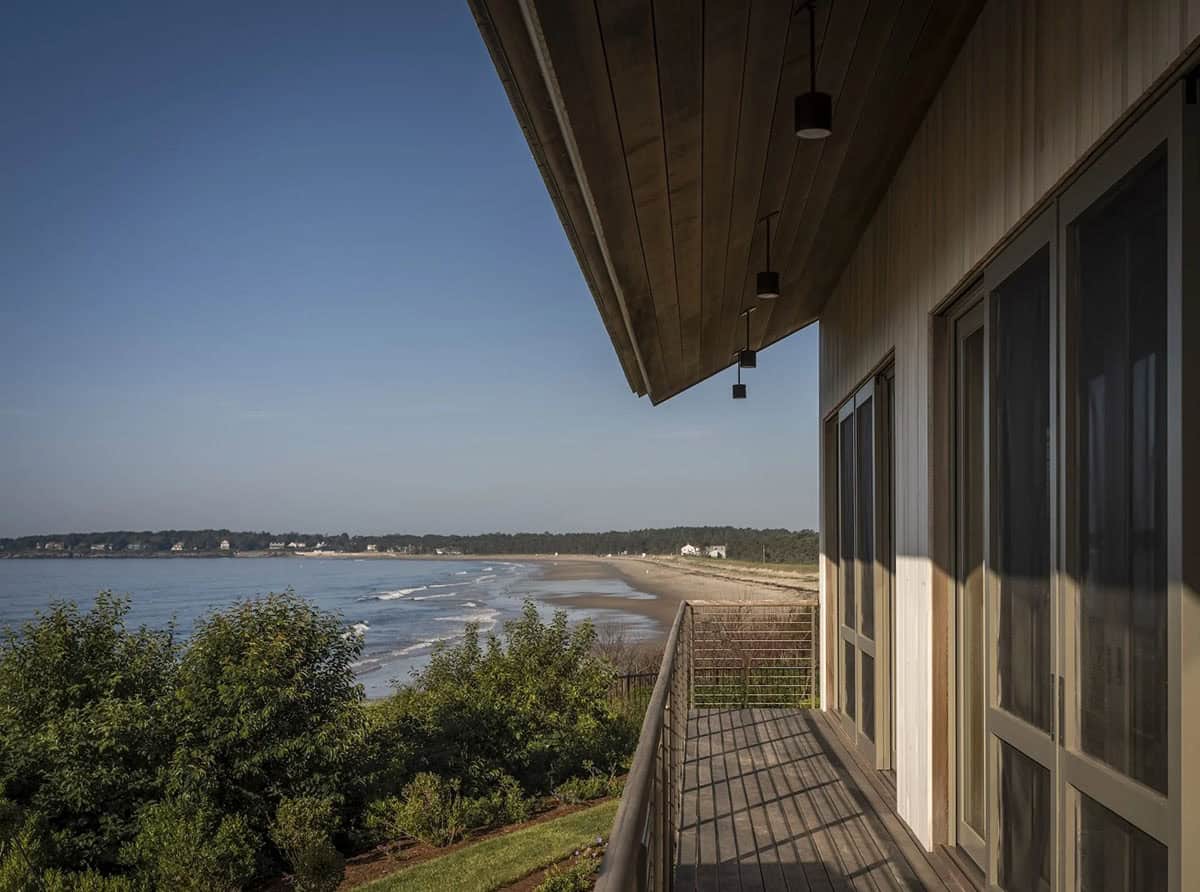 beach house exterior 