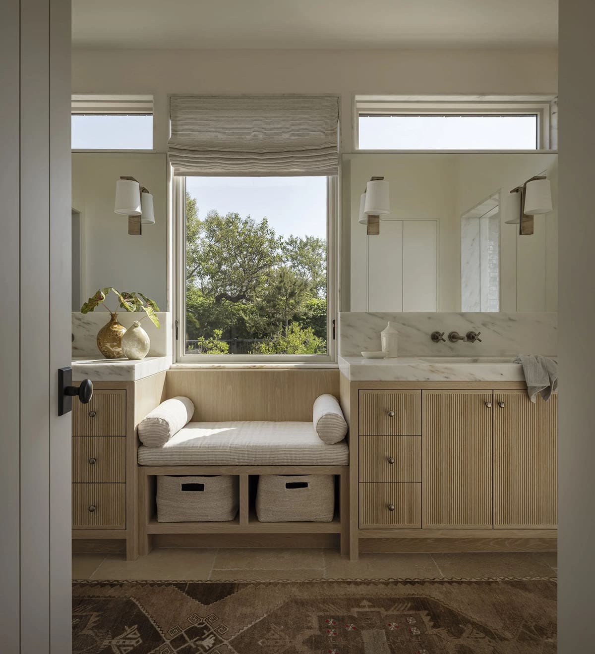 beach style bathroom