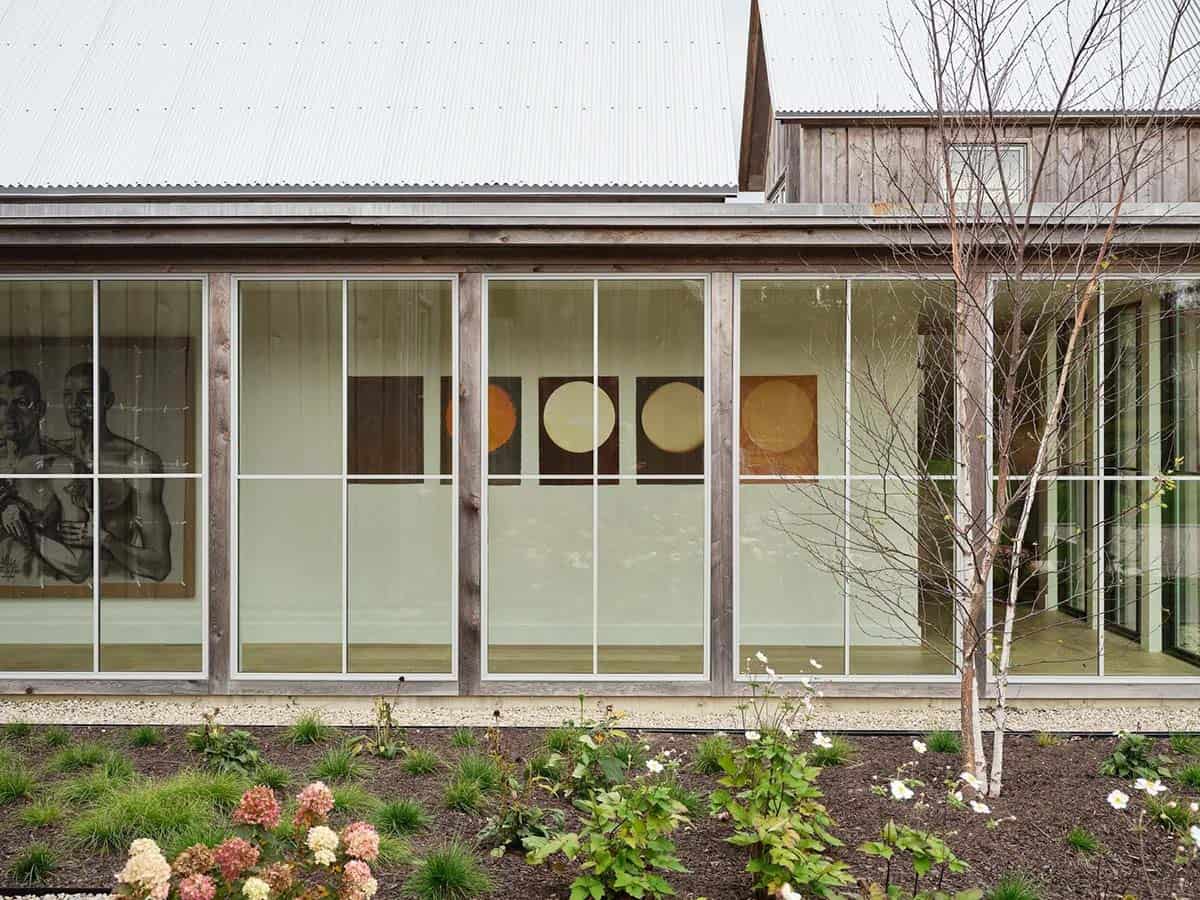 contemporary farmhouse exterior