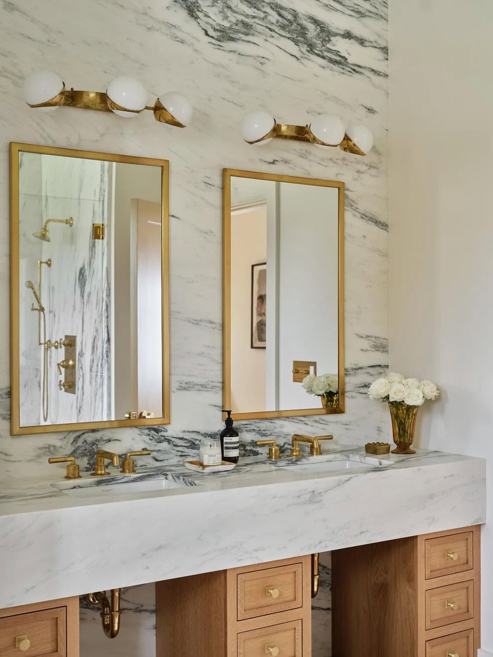 contemporary farmhouse bathroom