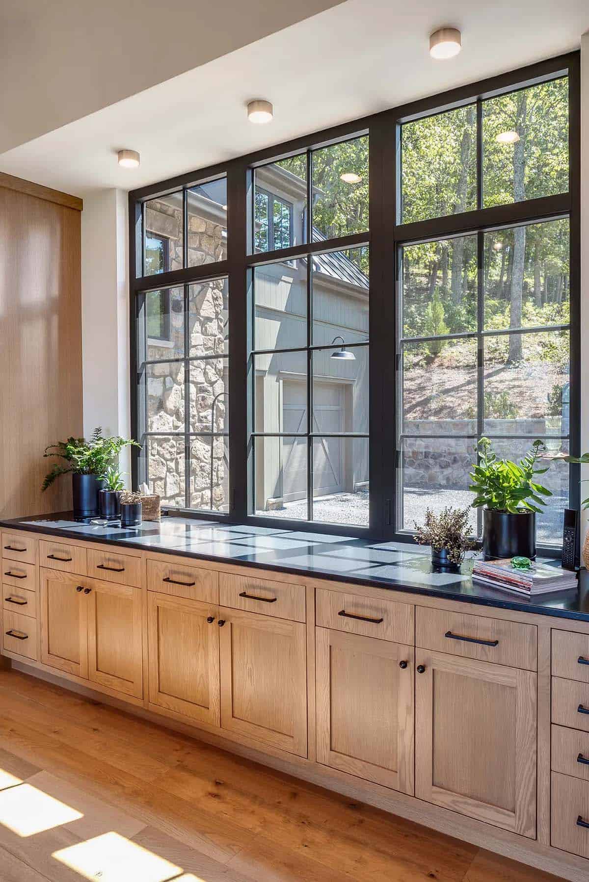 contemporary kitchen