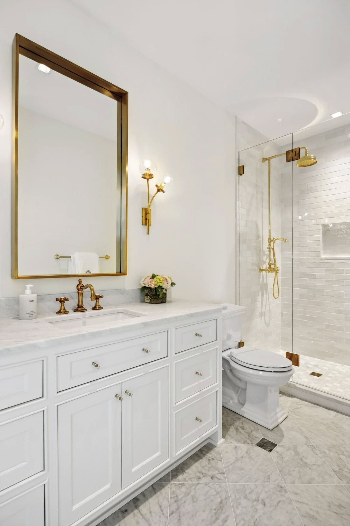 contemporary bathroom