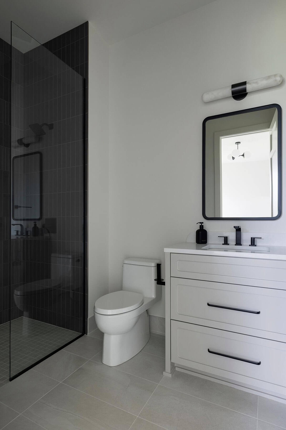 contemporary bathroom