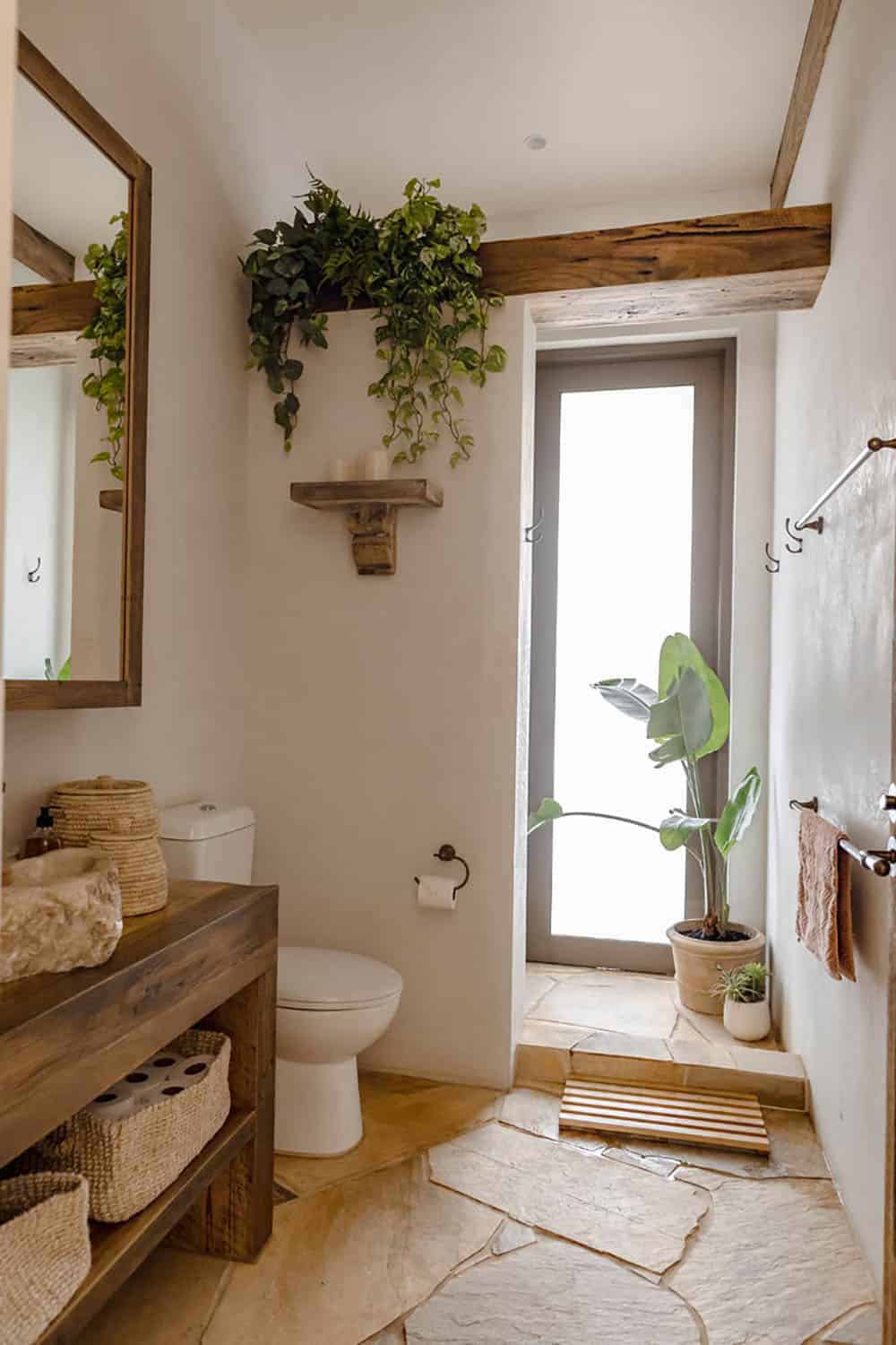 modern Bohemian style bathroom with indoor plants