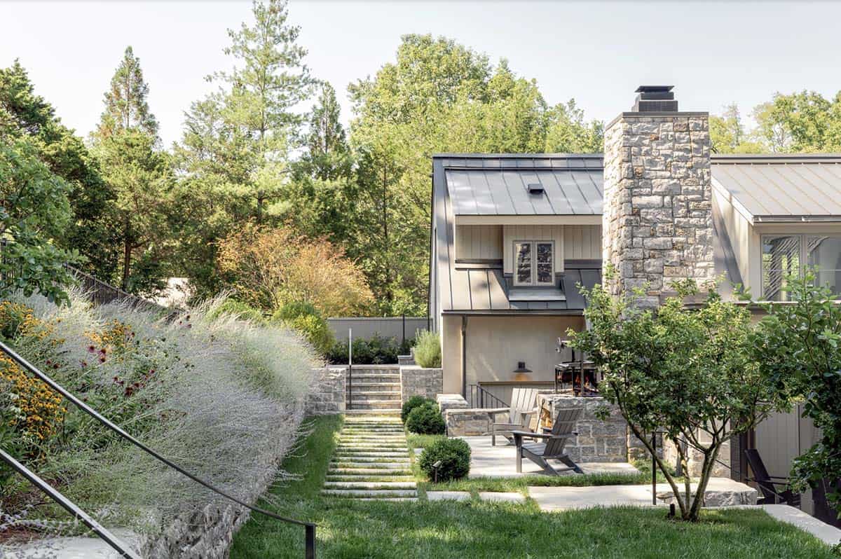 Transitional Exterior