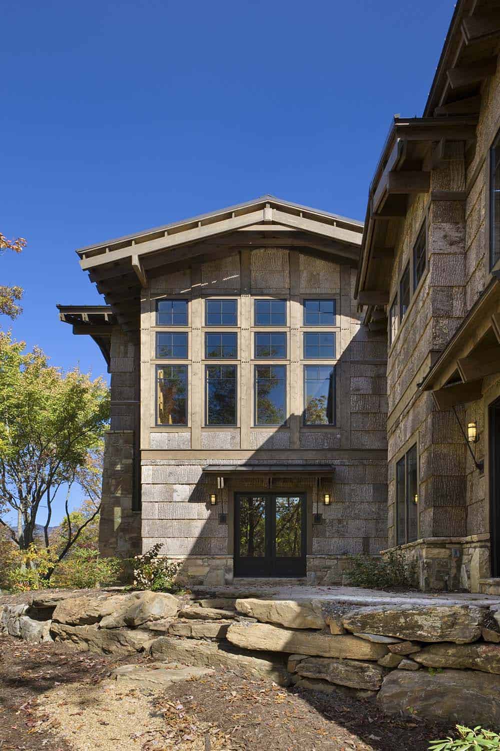 modern rustic home exterior