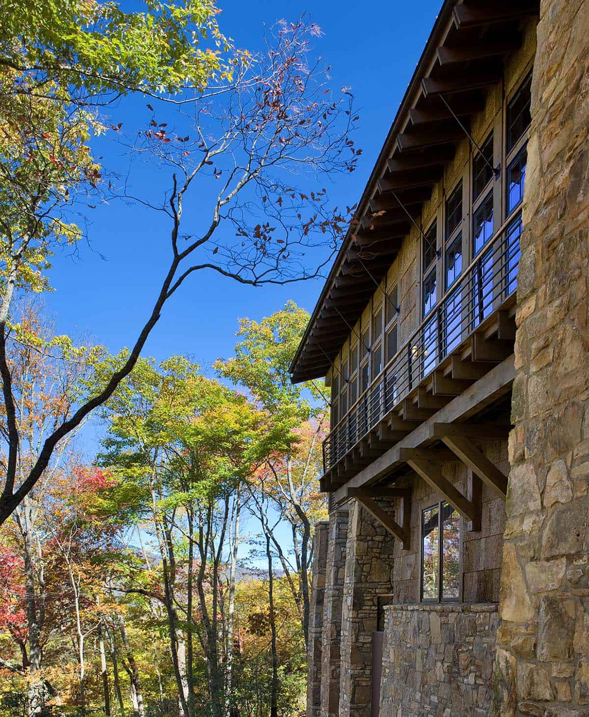 modern rustic home exterior