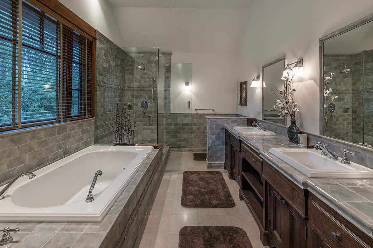 contemporary mountain style bathroom