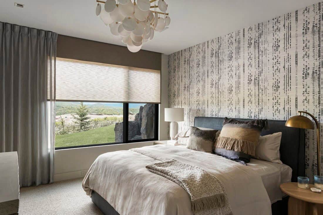 organic modern bedroom