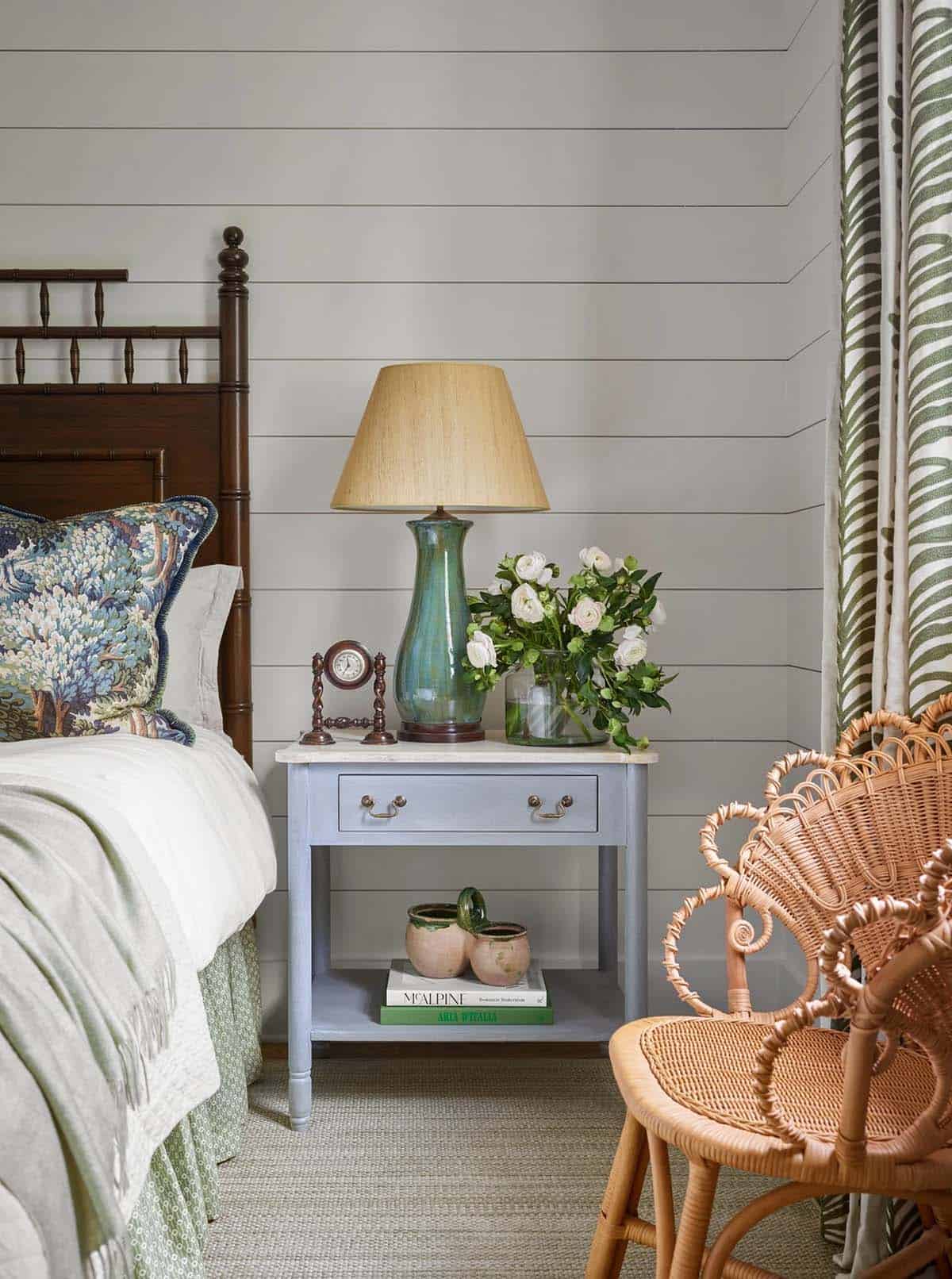 rustic modern bedroom