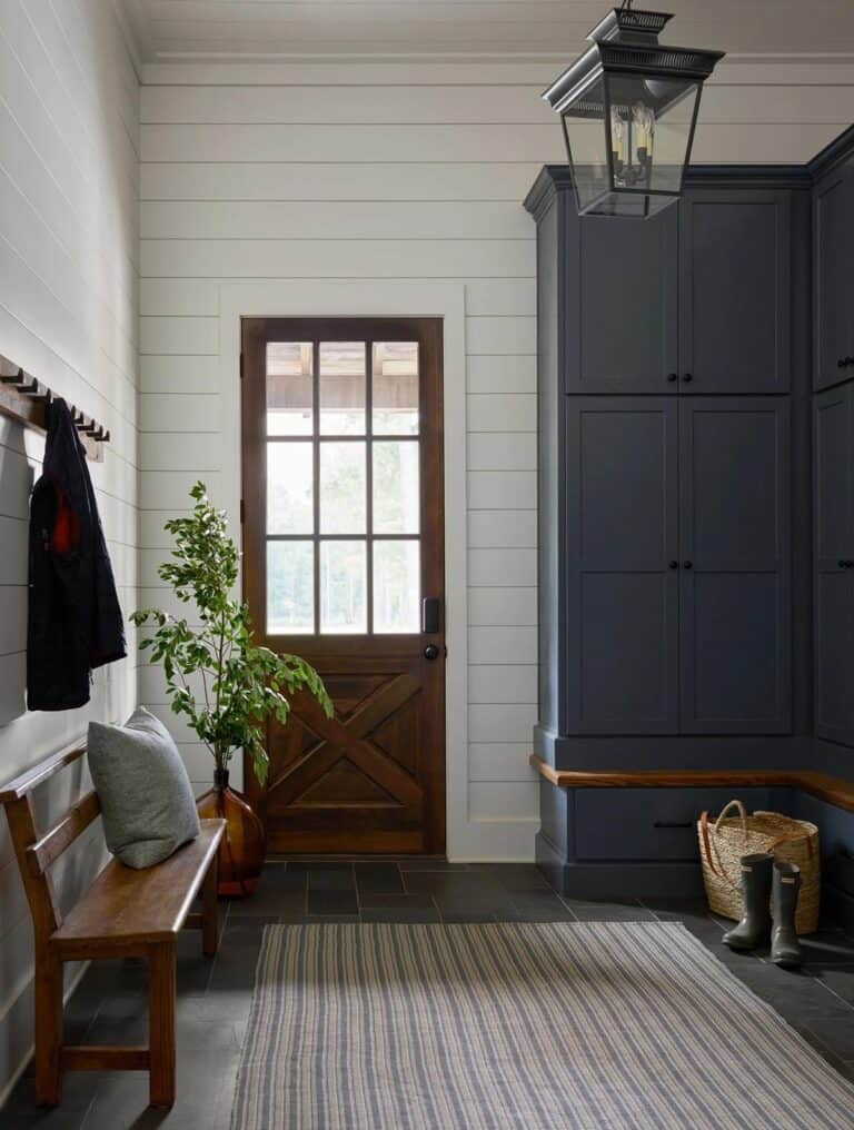 Step inside this rustic modern Georgia barn house in the idyllic ...