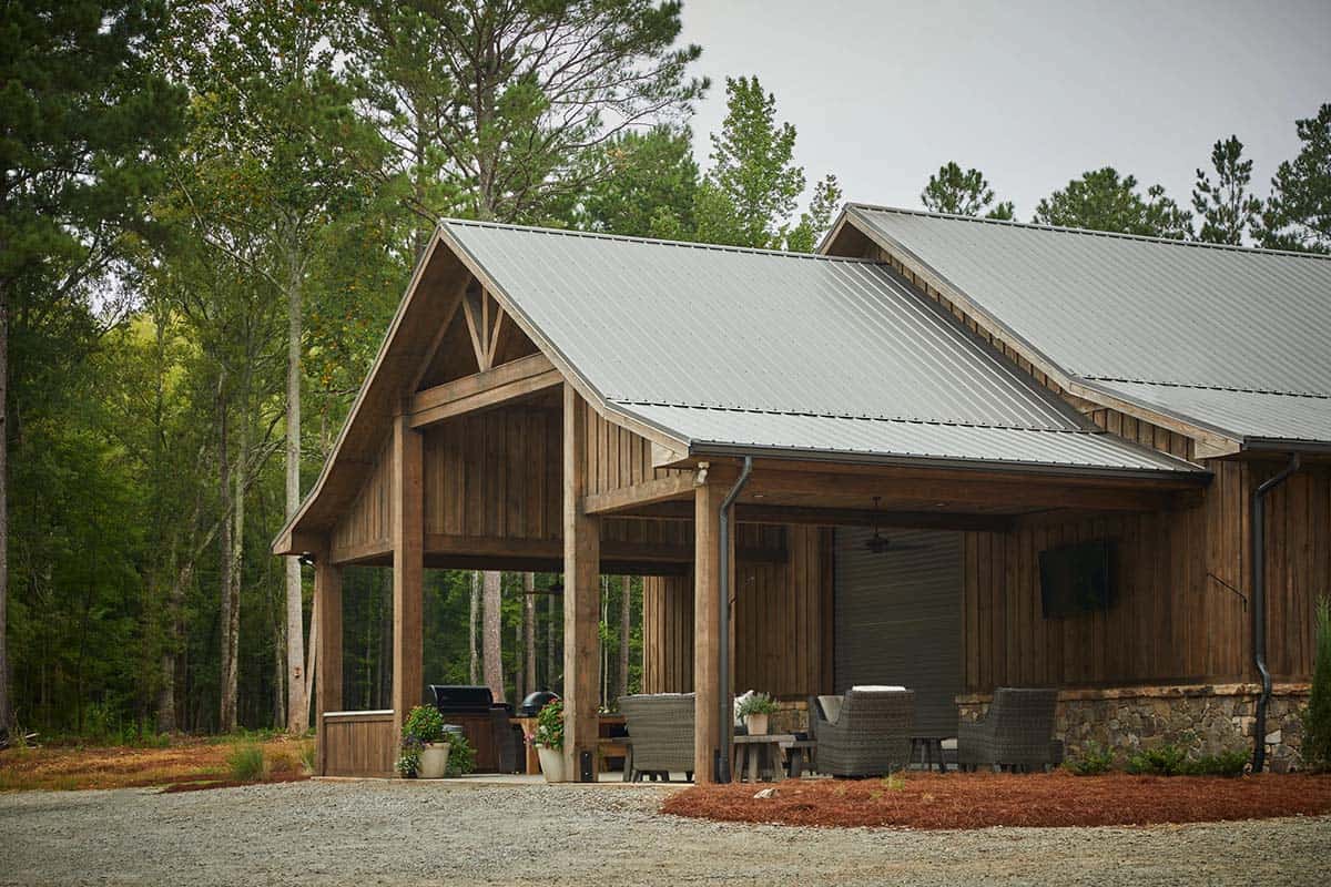rustic modern barn house exterior backyard