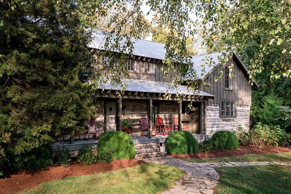 rustic cabin exterior 