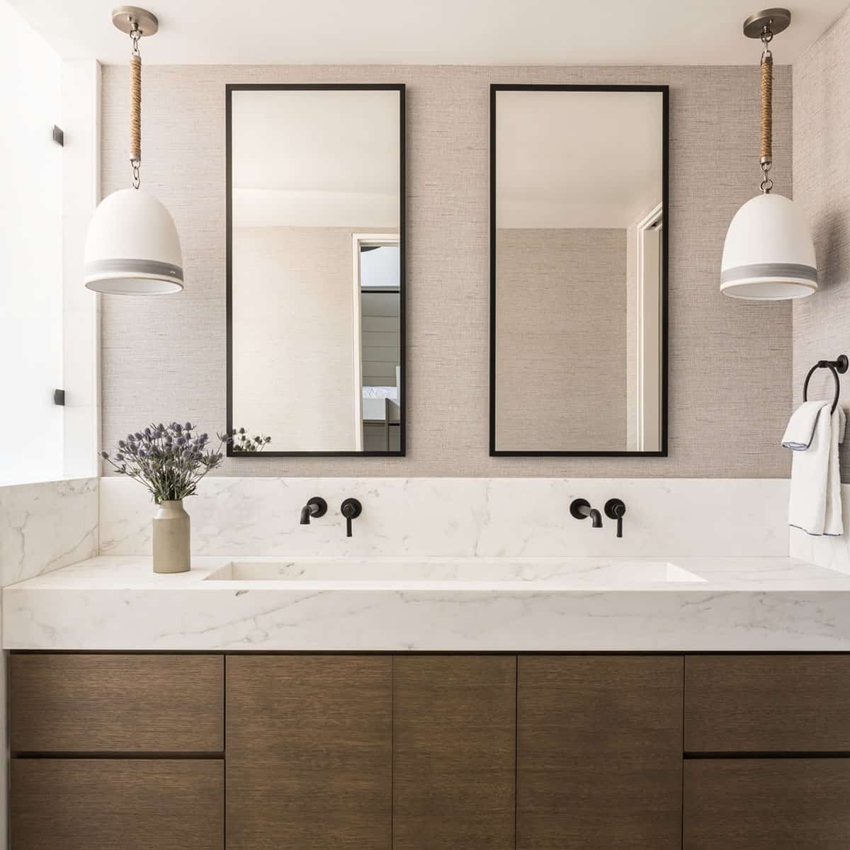 modern kids bathroom