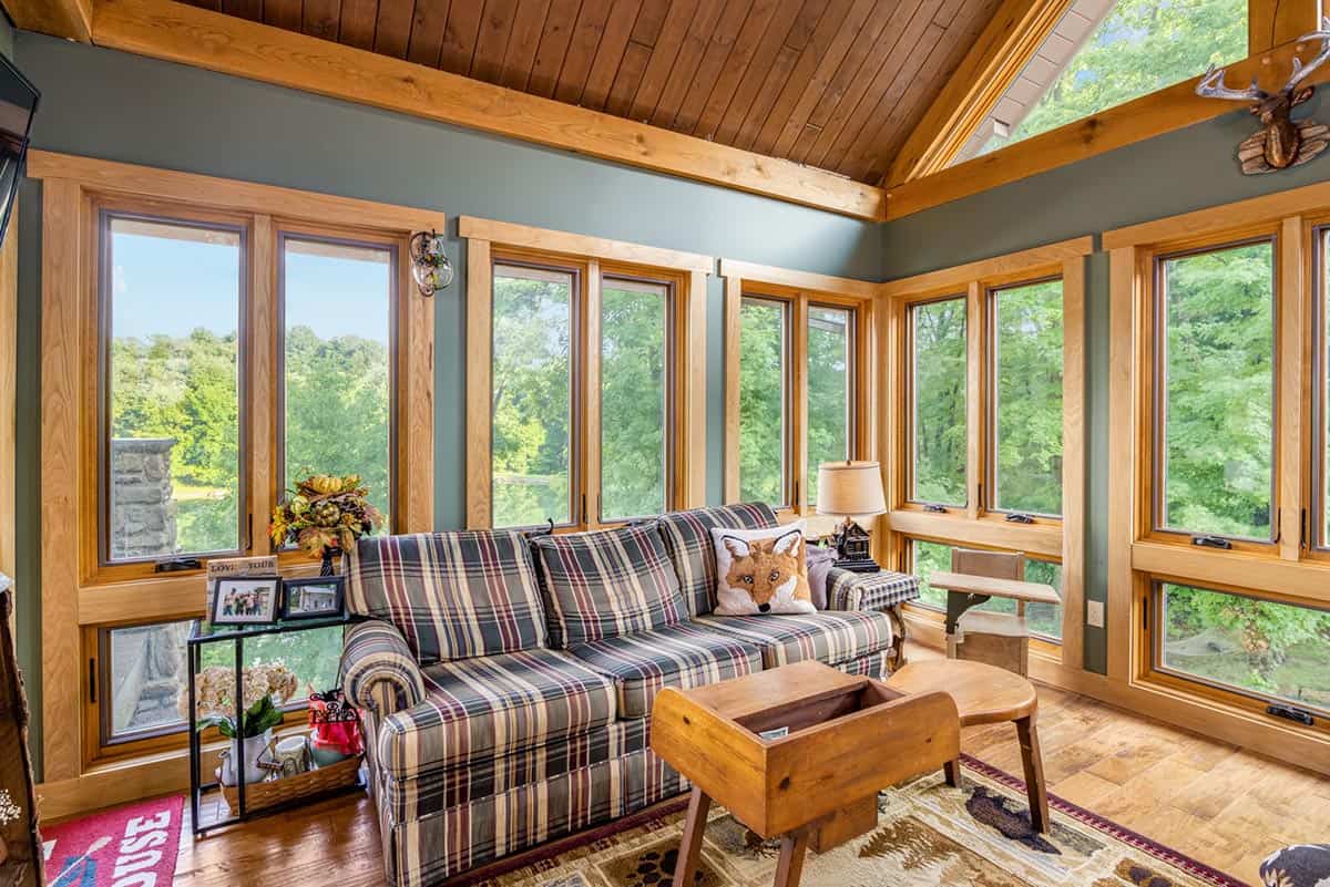timber screened porch