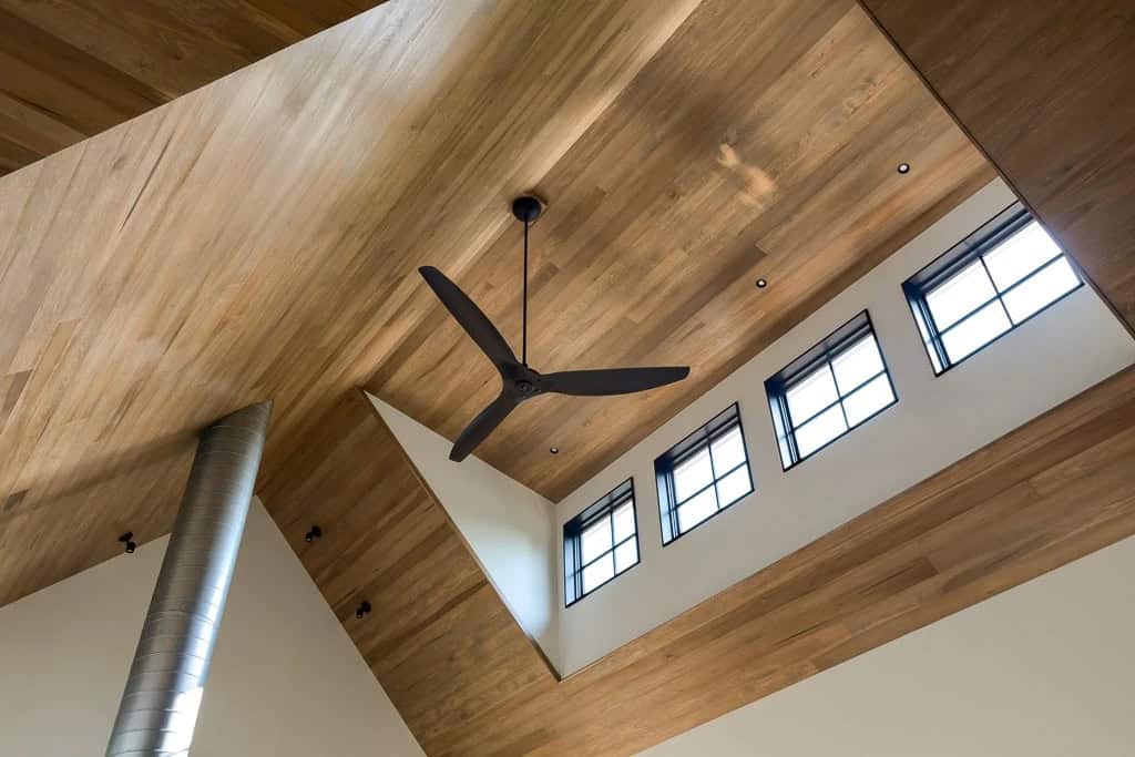 modern living room ceiling detail