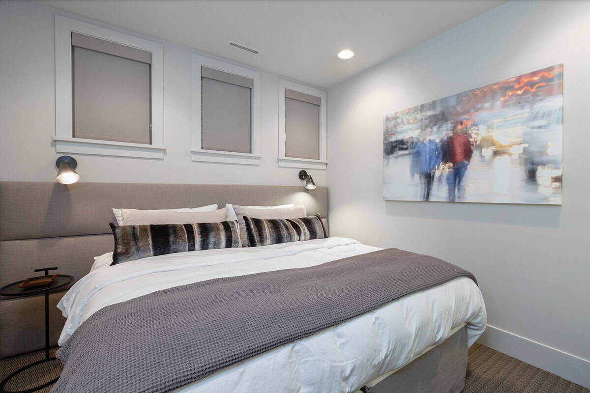 Transitional Style Basement Guest Bedroom