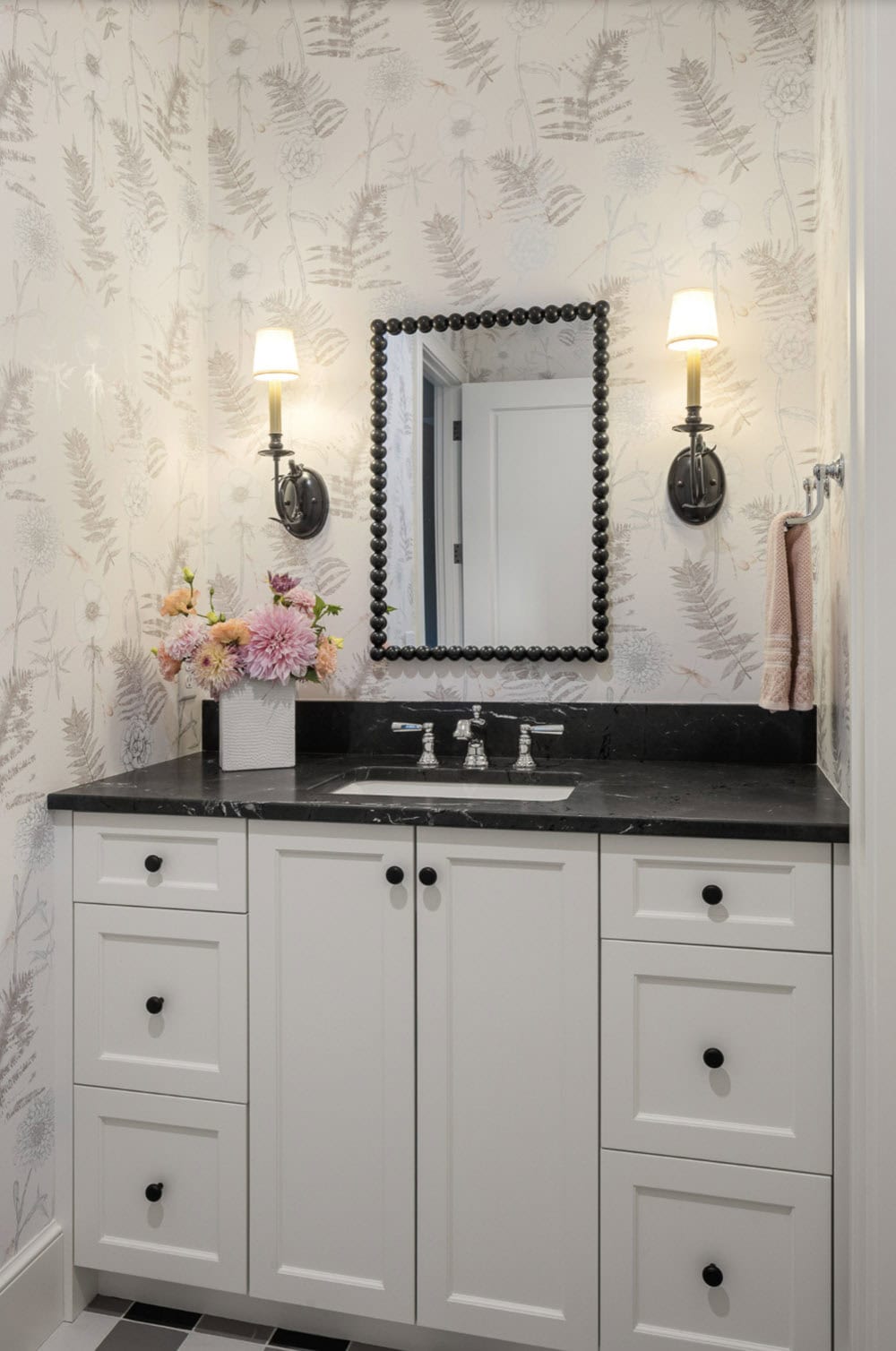 Beach Style Power Room