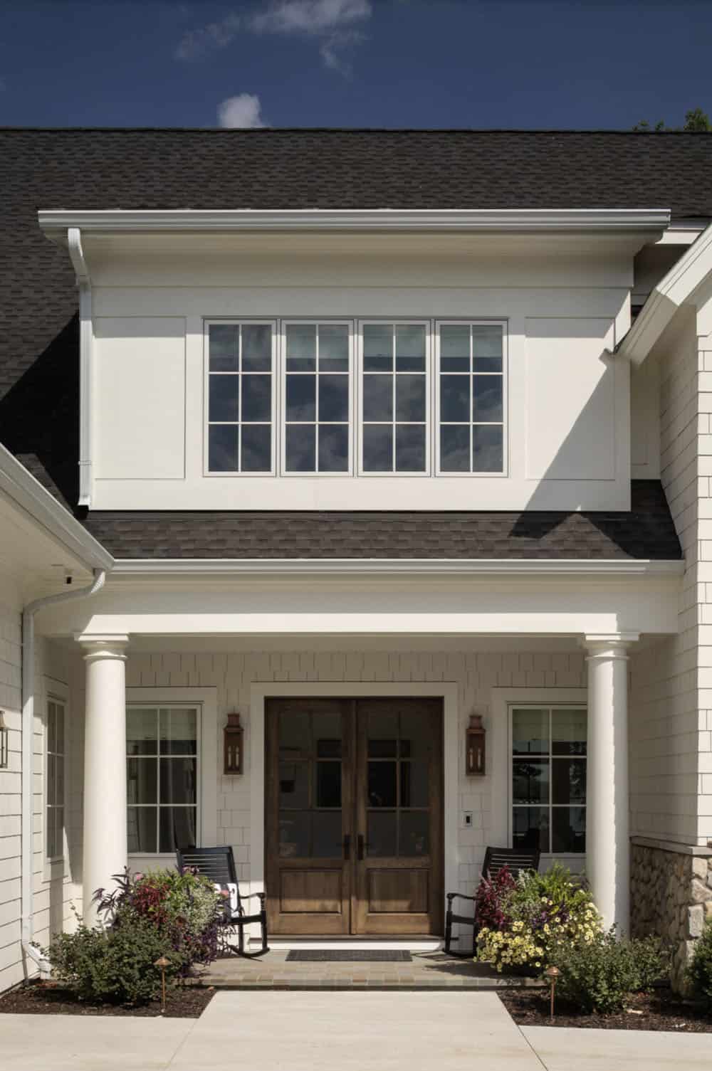 Beach Style Home Exterior Entry