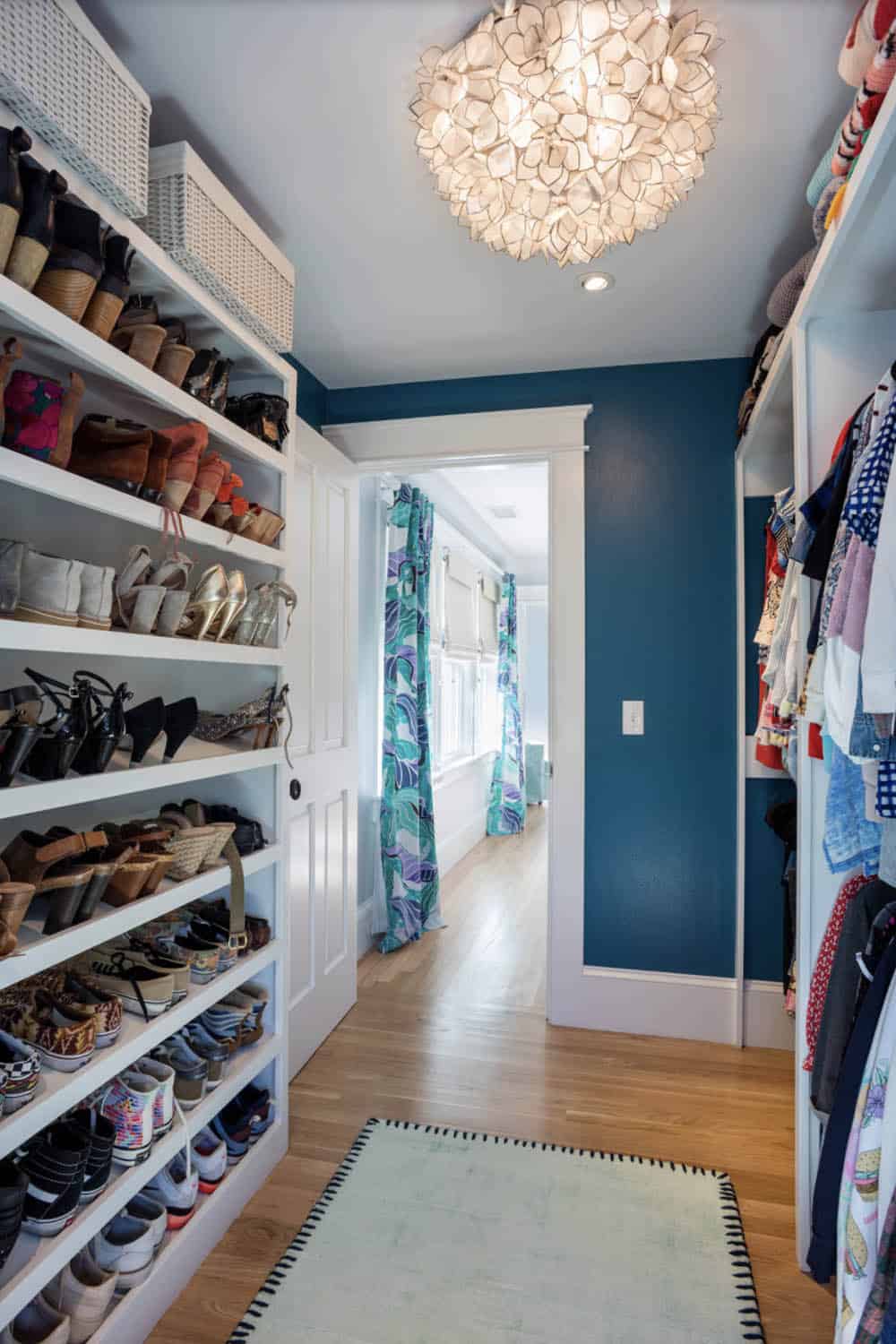 beach style closet