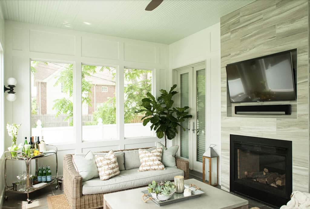 25 Beautiful Small Sunroom Decorating Ideas You’ll Love to Copy