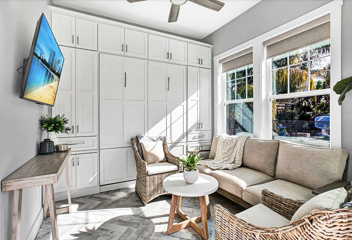 Beach Style Sunroom