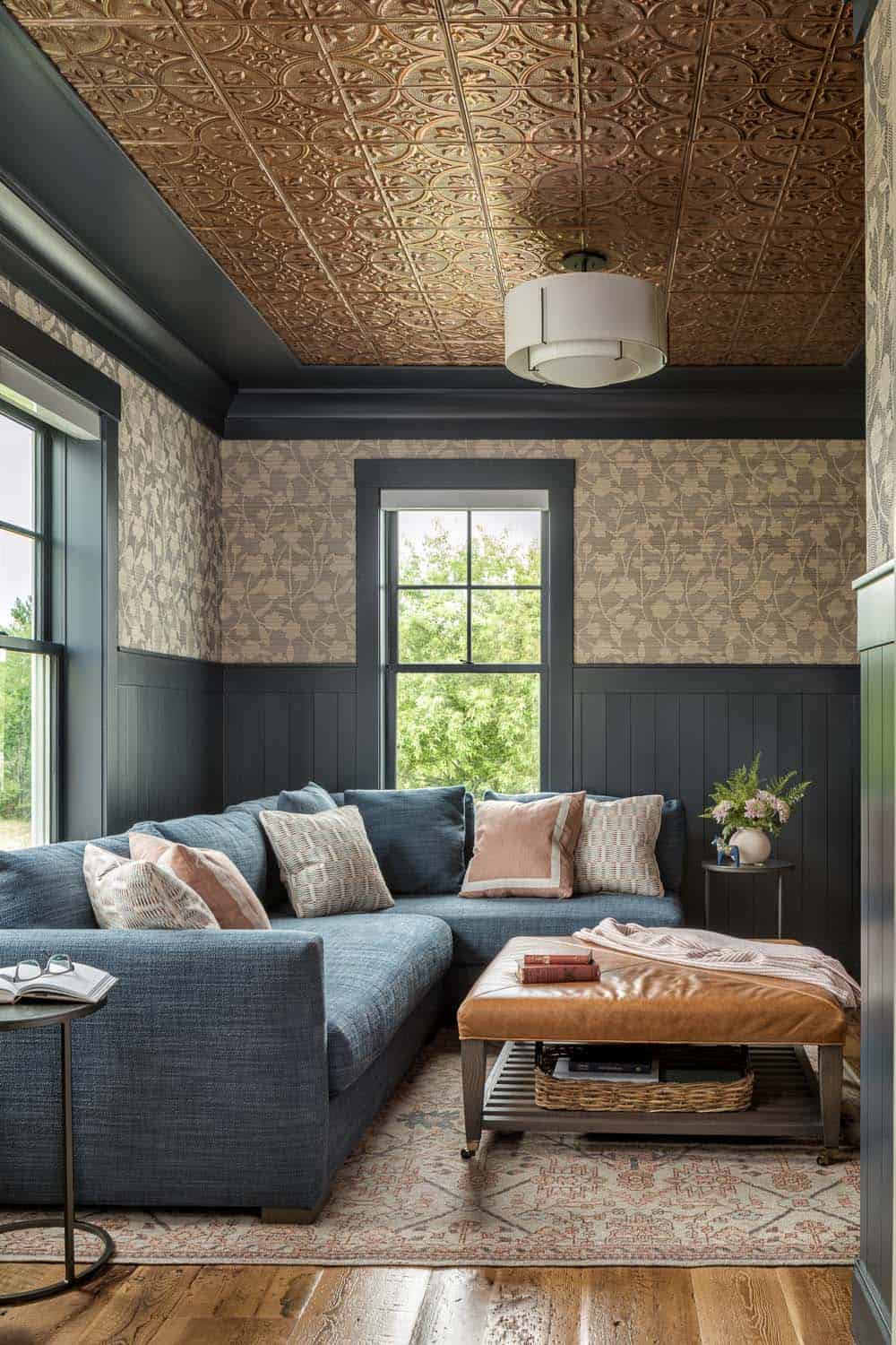 modern farmhouse family room