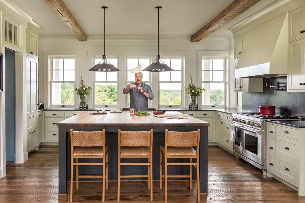 modern farmhouse kitchen