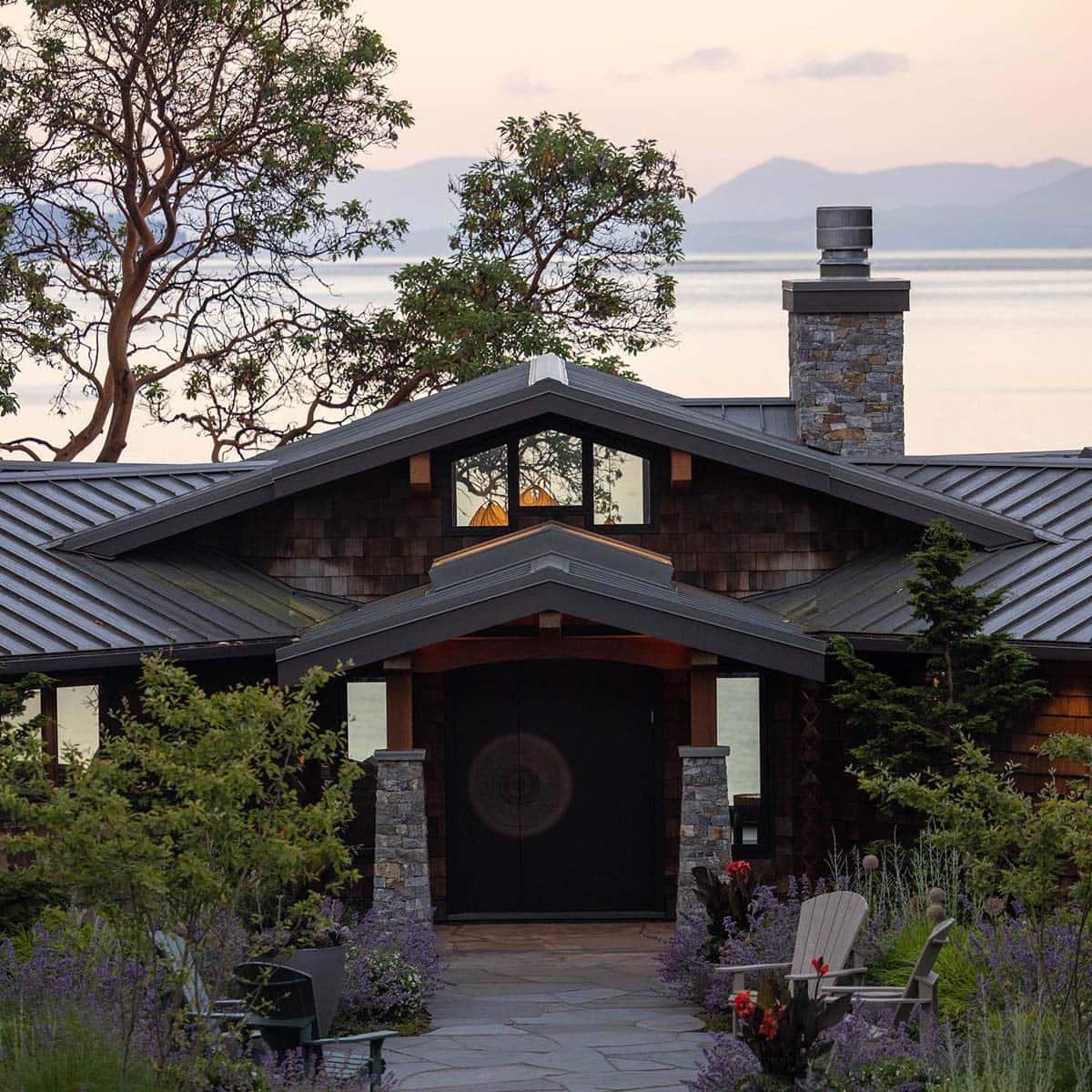 coastal modern home exterior