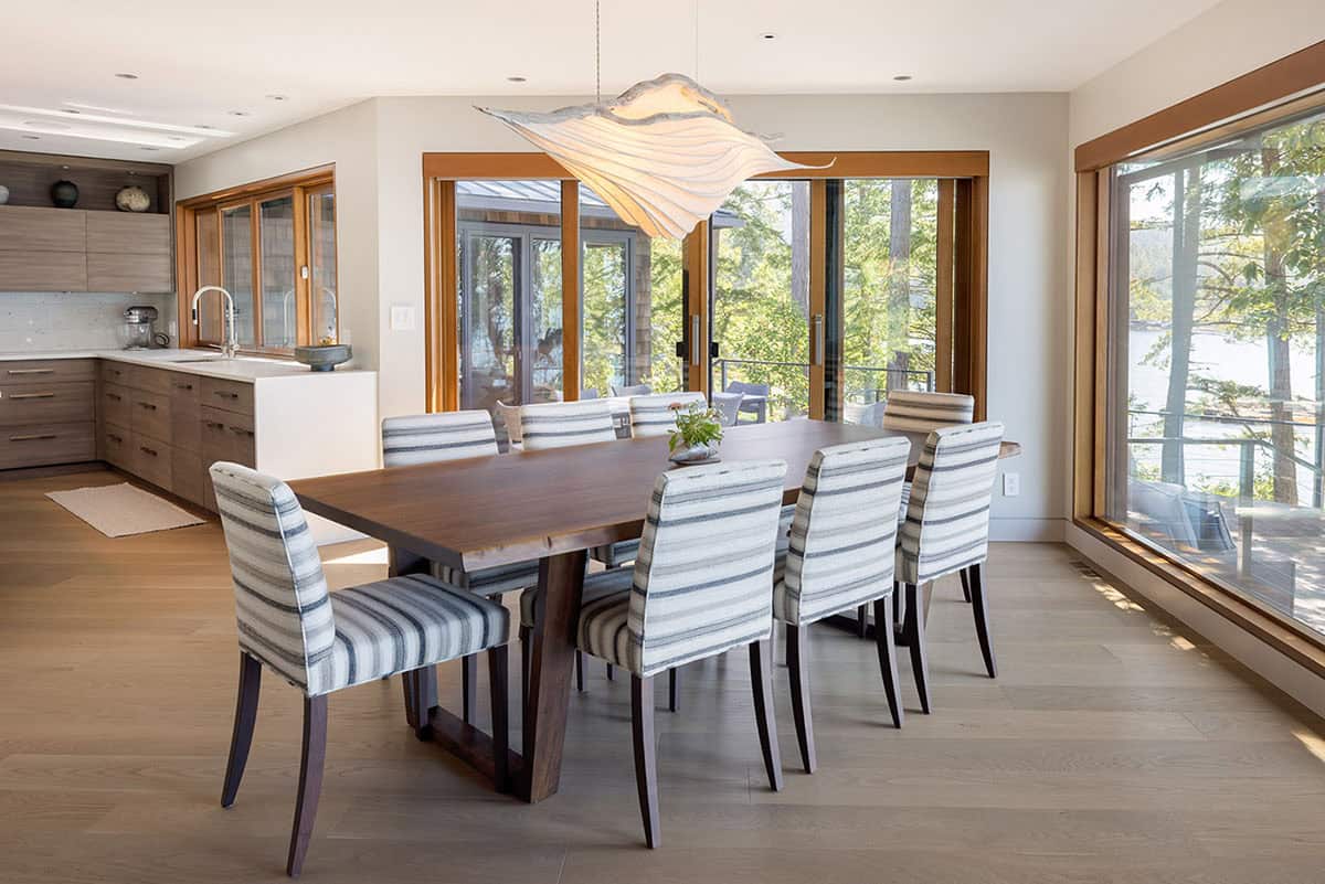 coastal modern dining room