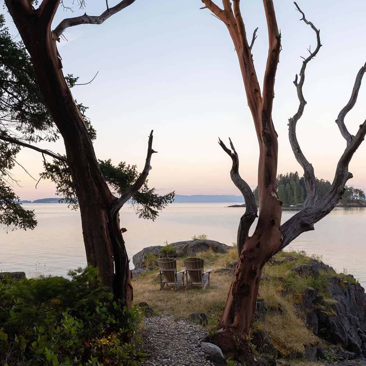 coastal modern home exterior landscape viewpoint with water views