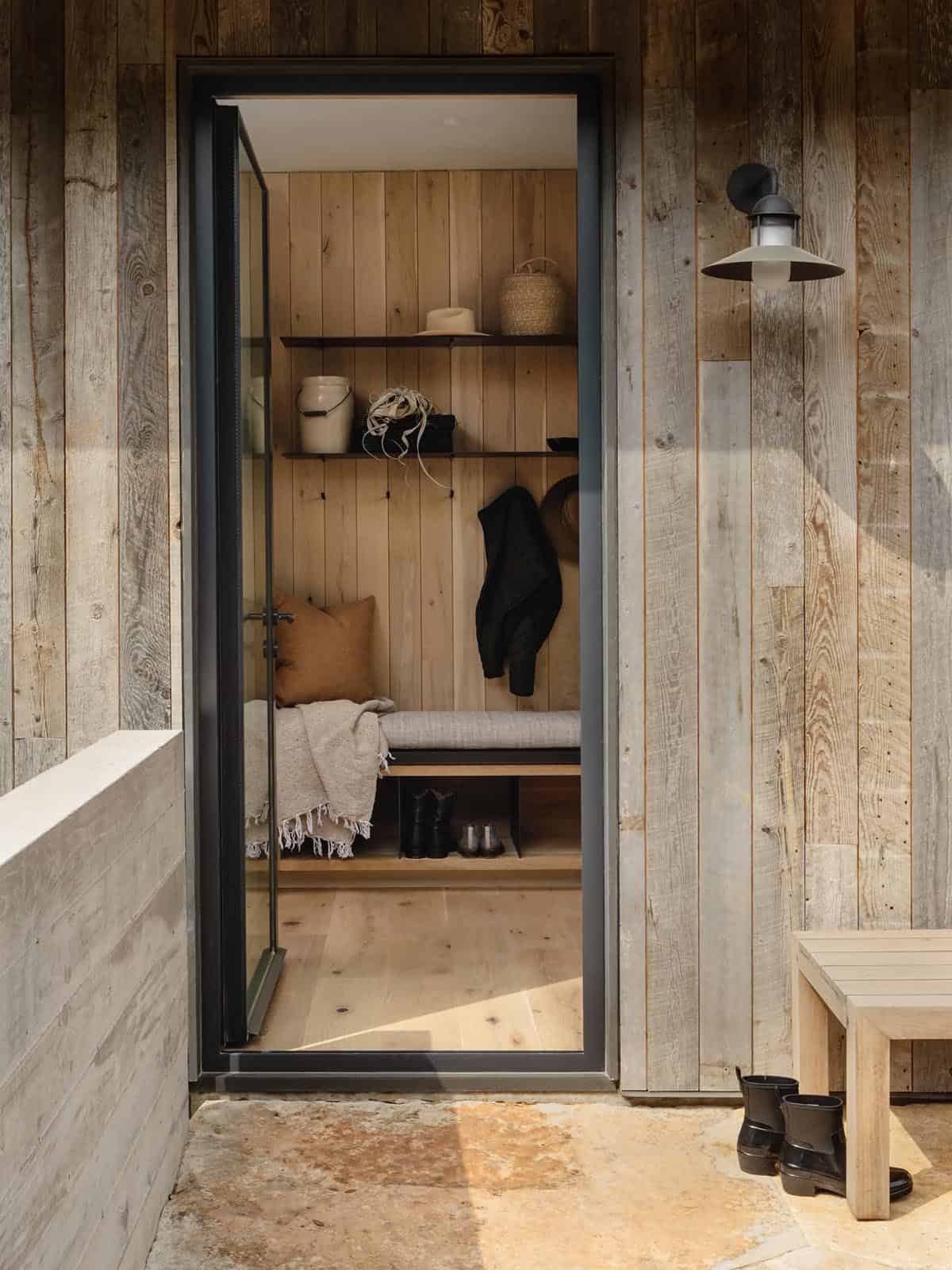 contemporary mudroom entry