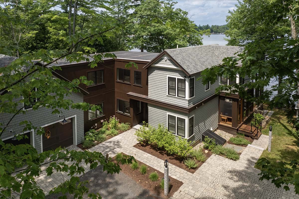 Contemporary Lake House Exterior