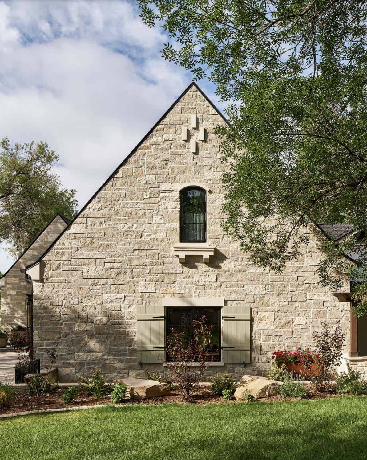 french country home exterior