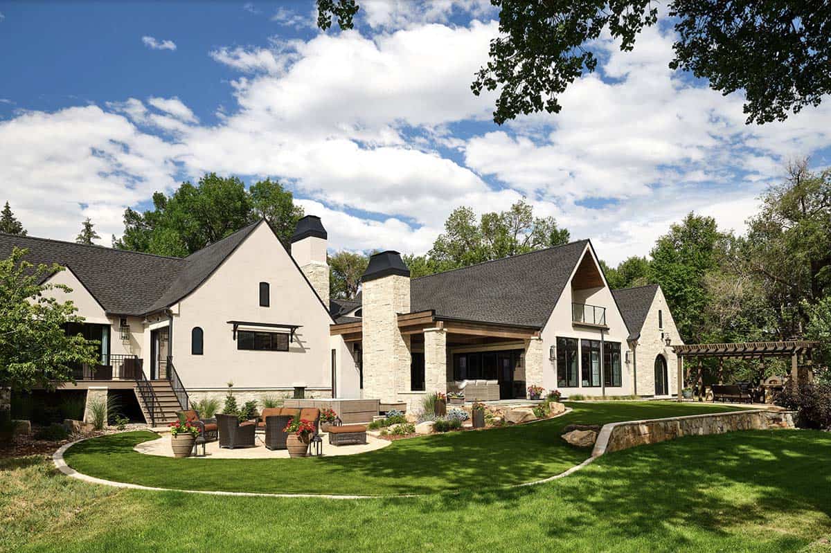 french country home exterior