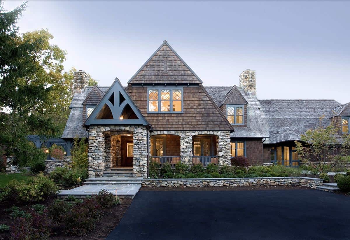 traditional style Front Entrance Exterior View