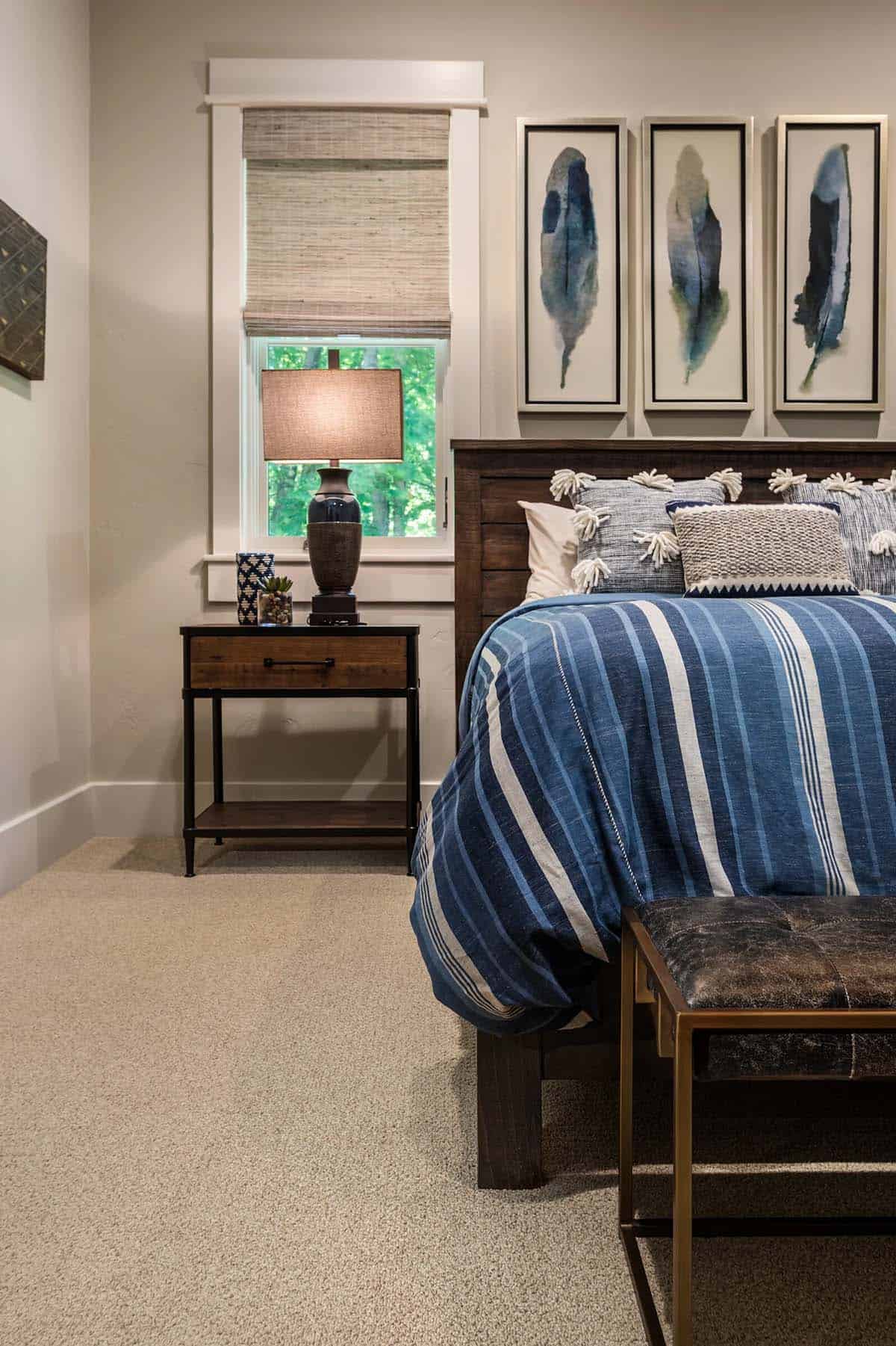 contemporary bedroom