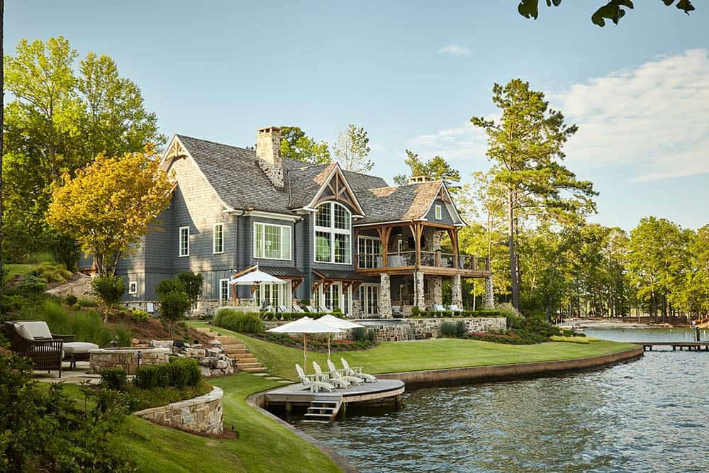A cedar shake lake house offers a peaceful escape on Alabama’s Lake Martin A cedar shake lake house offers a peaceful escape on Alabama’s Lake Martin