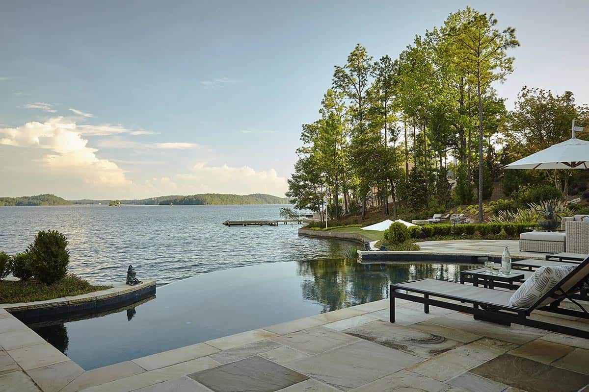 contemporary swimming pool overlooking the lake