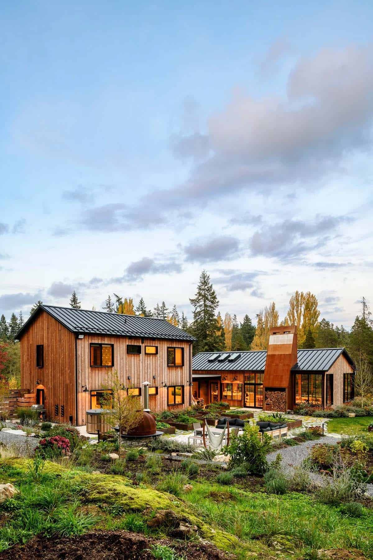 modern farmhouse exterior